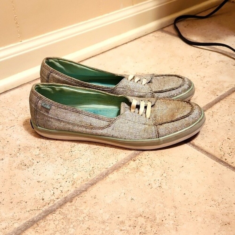 Keds Women's Metallic Silver Canvas Loafer Flats WF47801 Size 9.5
